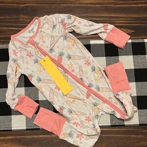 Carrot Print bamboo zippie One Piece 2T new